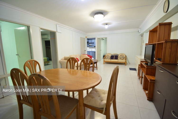 Pasir Ris Street 71 thumbnail photo